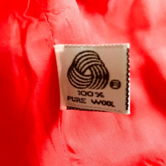 FLORINE WACHTER RED WOOL VEST GOLD BUTTONS SIZE 6 - Picture 6 of 8